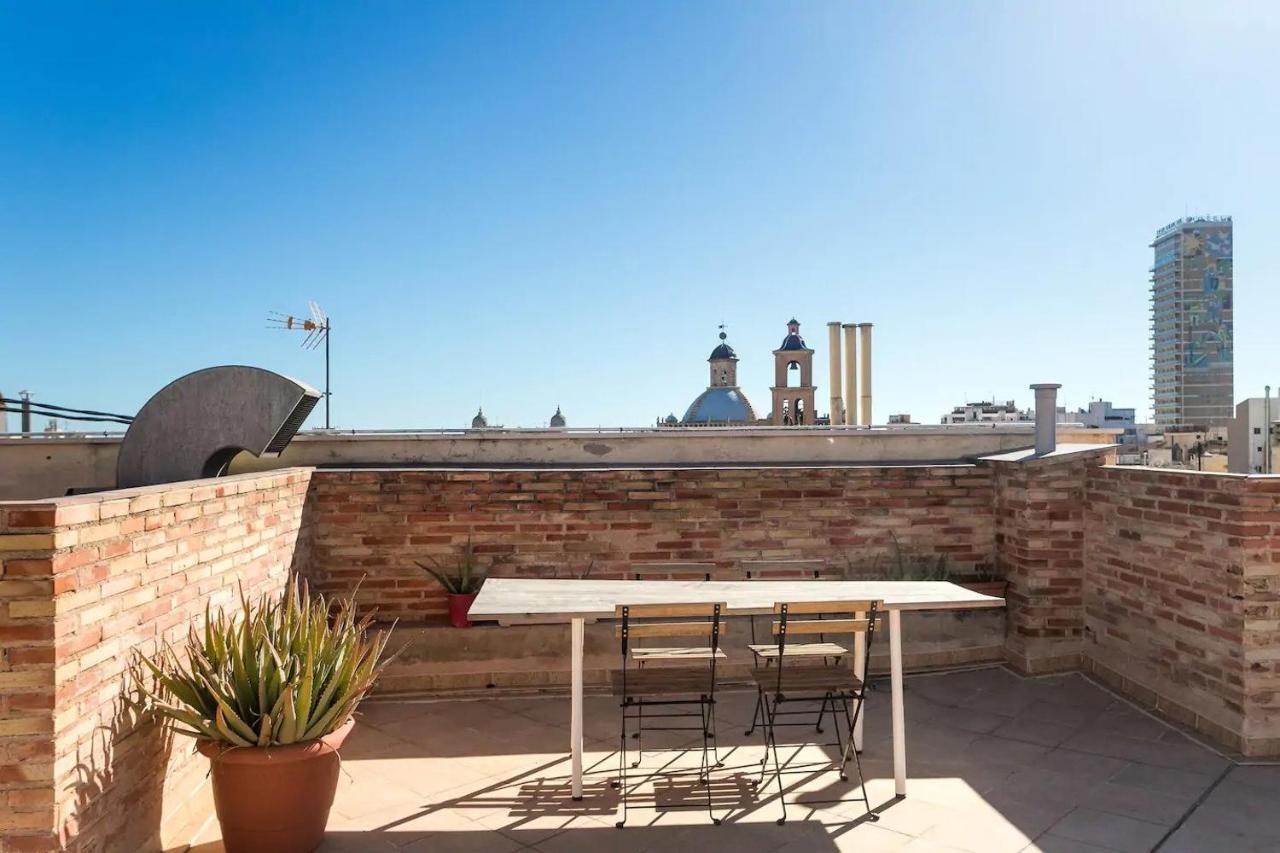 Penthouse. Old City Alicante Exteriör bild